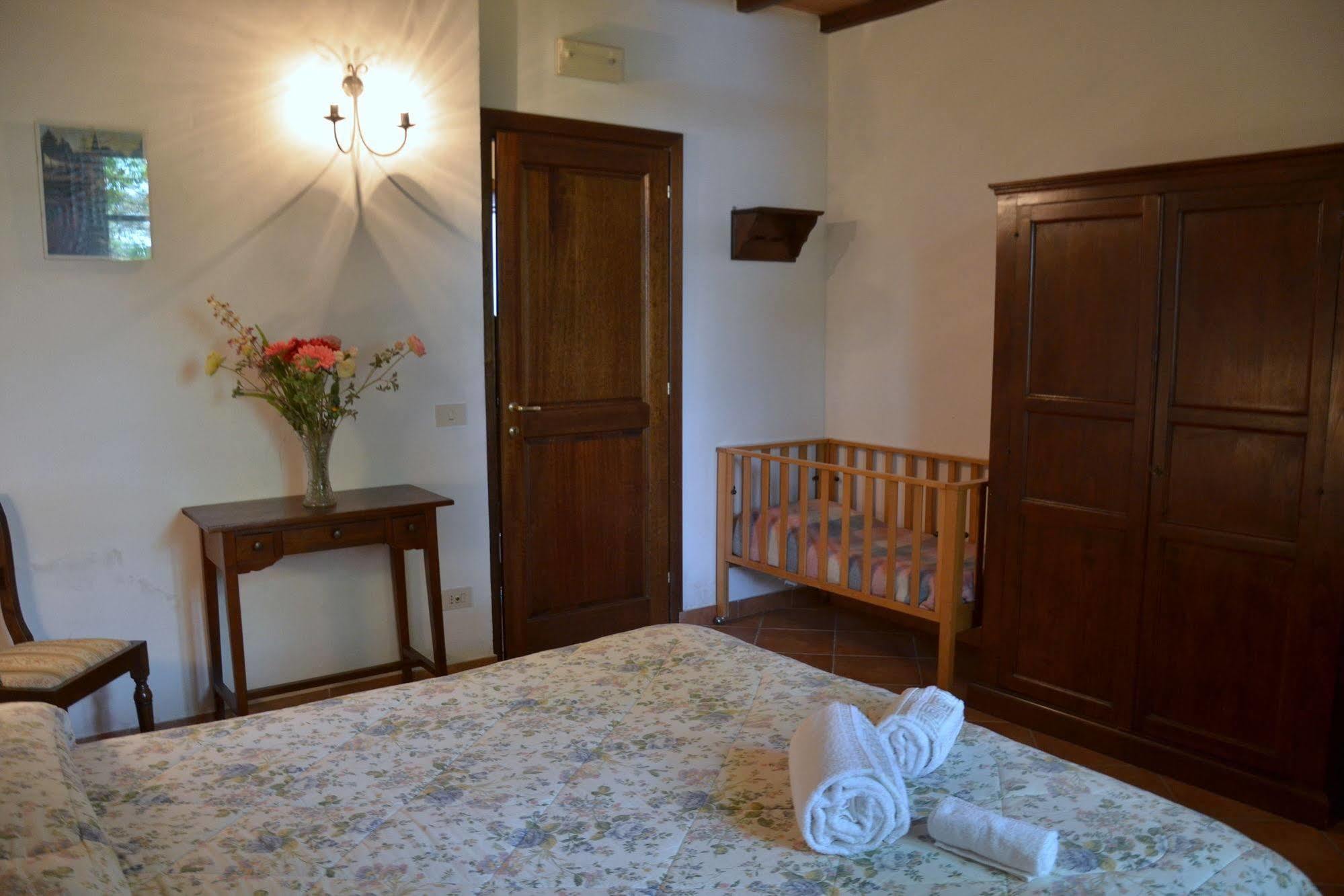 Agriturismo Il Casalone Montepulciano Stazione エクステリア 写真